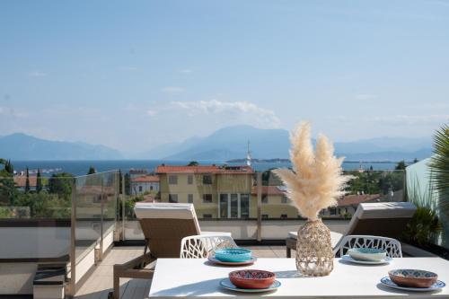 L'Angelica Loft Apartment Lake View - Desenzano del Garda
