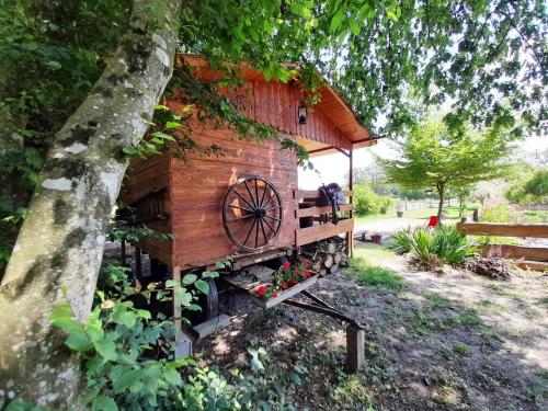 la cabane du cowboy gîte à louer La Marchandière