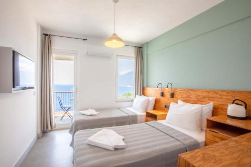 Twin Room with Sea View