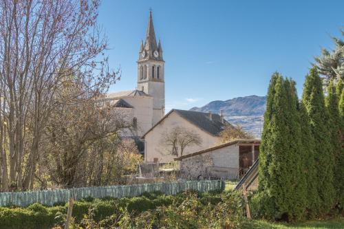 Фасада на хотела, Vacances à La Montagne (Vacances a La Montagne) in Saint-Julien-en-Champsaur
