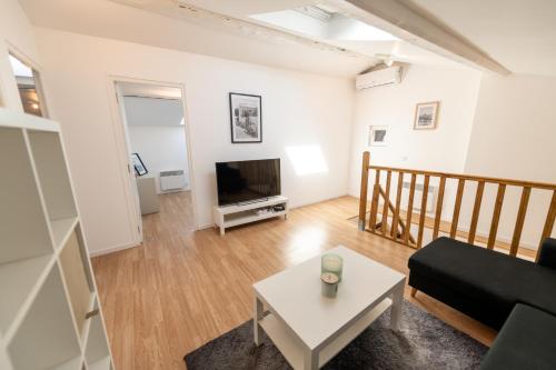 Iekārtas, KASA DUPLEX - Climatisation - Balcon - Parking Privé (KASA DUPLEX - Climatisation - Balcon - Parking Prive) in Rive-de-Gier