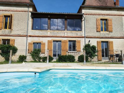 Mas des maries in Lissac-et-Mouret