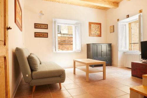  Relax & Peace in the Historic Center by Host Hero in Lapedona