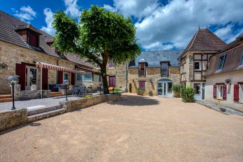 Hôtel A Jayac - Logis Hotels - image 12