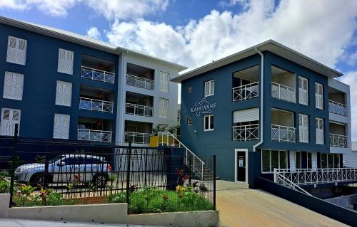 Widok z zewnątrz, Kaouanne in Les Trois Ilets