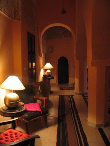 Riad Dar El Caid - Palais XIII Siecle in Tozeur