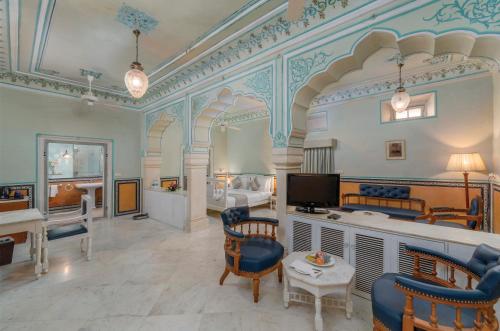 Létesítmények, Chomu Palace Jaipur (A Heritage Hotel)  in Chomu