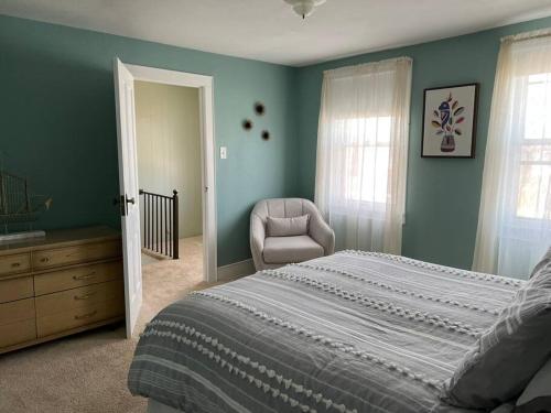 Spacious & Peaceful Home in the heart of Sheboygan in Sheboygan, USA