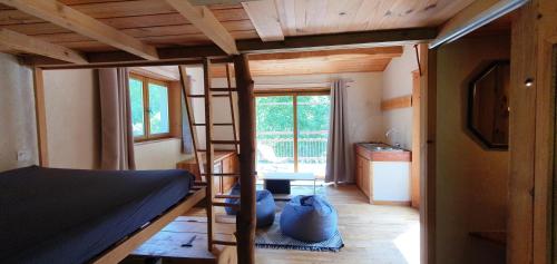 Maison de la montagne La Découverte (Maison de la montagne La Decouverte) in Nohedes