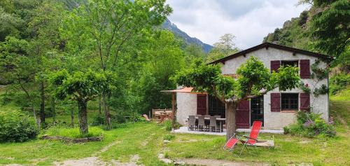 Maison de la montagne La Découverte (Maison de la montagne La Decouverte) in Nohedes