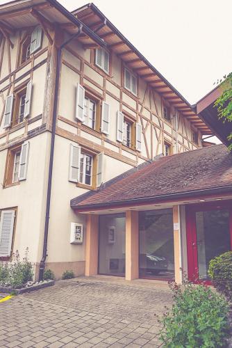 Family room by Interlaken Parking in Därligen