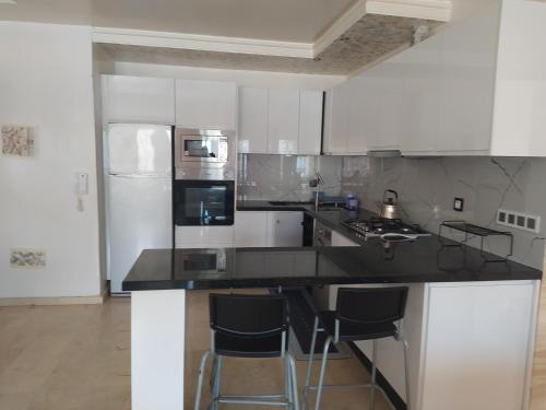 Grand appart luxueux au RDC vue piscine au complexe savannah beach que pour famille in 시디 라할