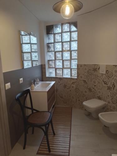  JOSEPHINE'S HOUSE ROOMS in Rocca Cilento