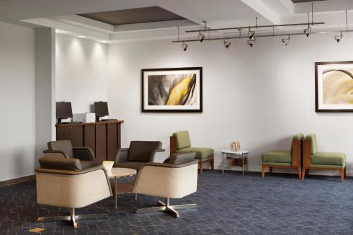 Courtyard by Marriott Louisville Airport