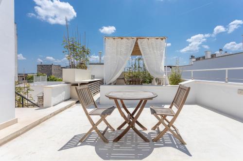 Exterior view of Suite Artus