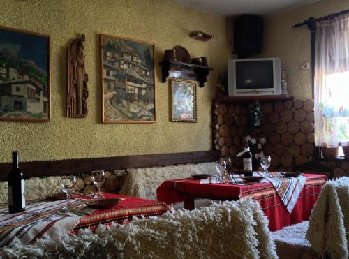 Family Hotel Santo Bansko 5