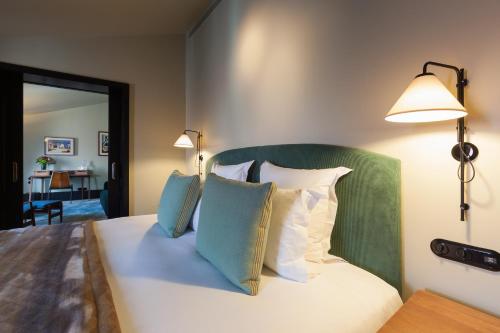 Valverde Hotel - image 2
