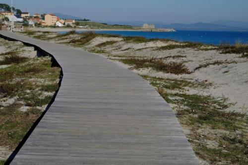 Apartamento delante de la playa. in A Revolta