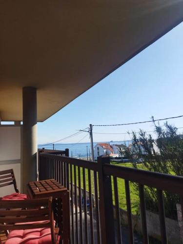 Apartamento delante de la playa. in A Revolta