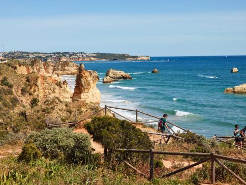 ชายหาด, Rochavau Hotel in ปอติเมา
