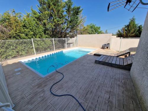 villa pour 10 personnes avec piscine et jacuzzi - Location saisonnière - Alès