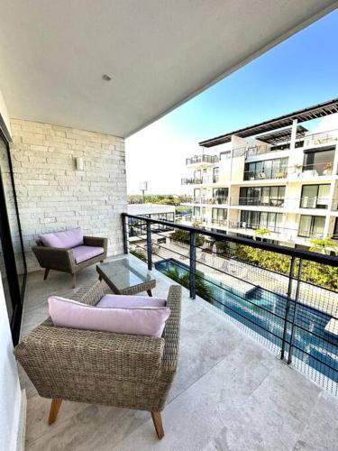 New Condo with Pool, Gym, A/C, WiFi, King Size bed, Cancún (photo 10)