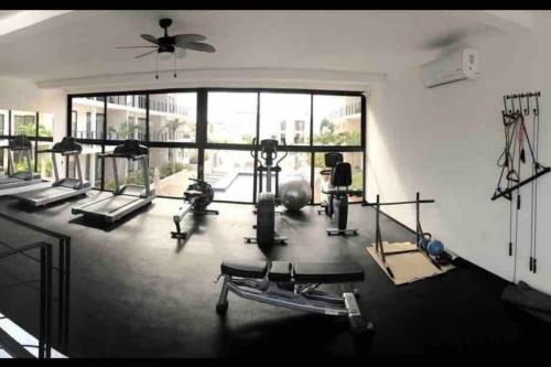 New Condo with Pool, Gym, A/C, WiFi, King Size bed, Cancún (photo 9)