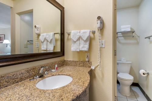 University Inn and Suites Eugene