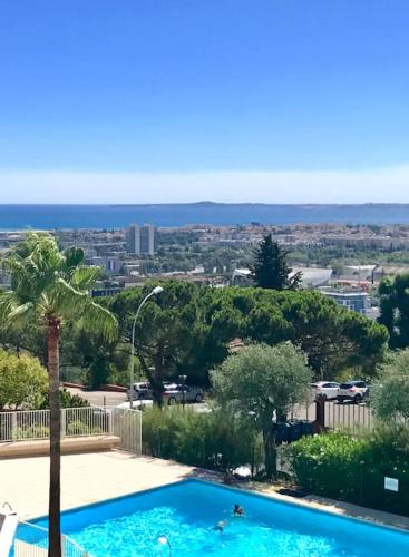 Nice ouest- Studio Vue Mer Garage Piscine WIFI Nice ouest- Studio Vue Mer Garage Piscine WIFI