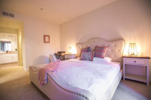 Irvine Spectrum/2 Bedrooms/2 Bathrooms/Apartment/pool/gym in Irvine Spectrum