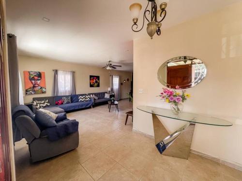 Dos Morenas Apartments - Apt 1