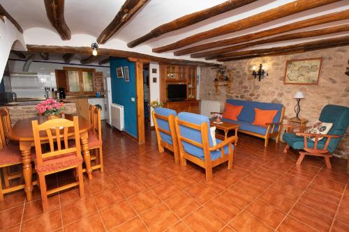 Konyha, Casas rurales LA LAGUNA y LA BUHARDILLA DE LA LAGU in Gallocanta