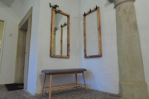 Dům u Kříže (Dum u Krize) in เวลกาเวส