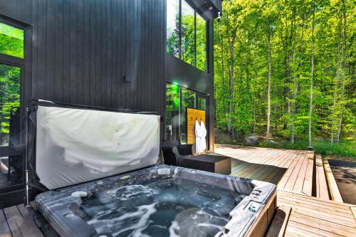 Nordic Lodge Tremblant -5 Bdrs,hot Tub,pool Table in 拉康塞普雄(QC)