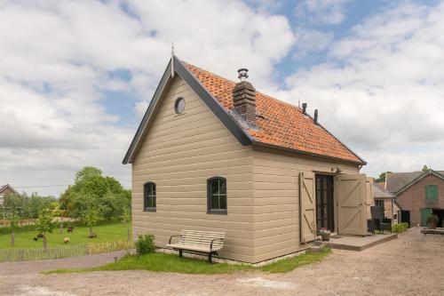  Vrijstaand huisje, dichtbij Kinderdijk, Pension in Oud-Alblas bei Krimpen aan den IJssel