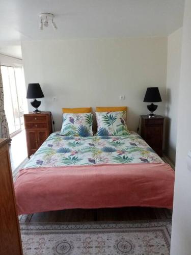 chalet pour deux personnes gîte à louer Saint-Pierre-du-Lorouër