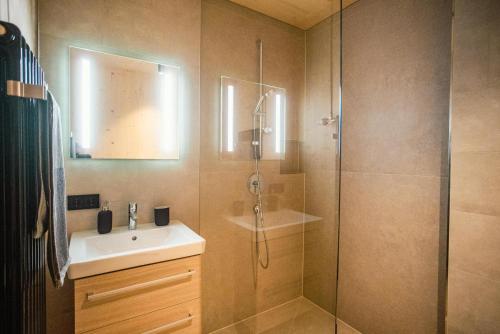 Fürdőszoba, Barbara's Ferienwohnungen in Au