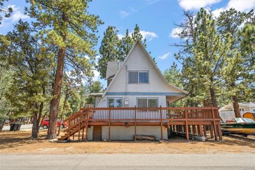 Angel's A-Frame 204 - Neighborhood is nice and quiet NEWLY REMODELED