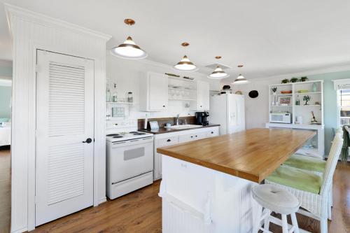 The Happy Patch home in Crystal Beach, USA