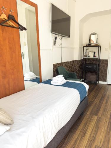 Hotel Amsterdam Inn - image 11