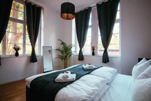 Oasis Appart - Wohnen im Königspark - Elbhang Dresden - große Terrasse - Netflix - TG in Dresden, Deutschland