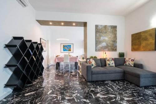  Gold Sweet Home in La Spezia