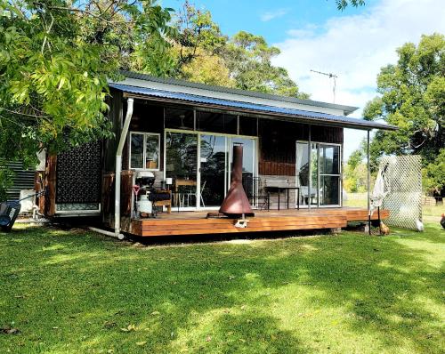 Rusty's Hideaway - Adorable tiny house on a beautiful farm