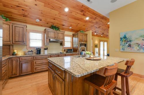 Couples Retreat on Bay Tree Lake in Elizabethtown, USA