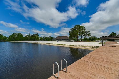 Couples Retreat on Bay Tree Lake