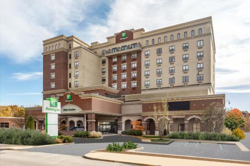 Holiday Inn Lafayette-City Centre, an IHG Hotel