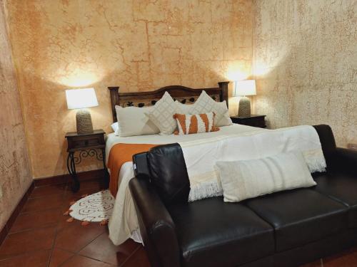 1 queen bed