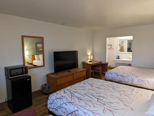 Henry Fork's Inn - image 12