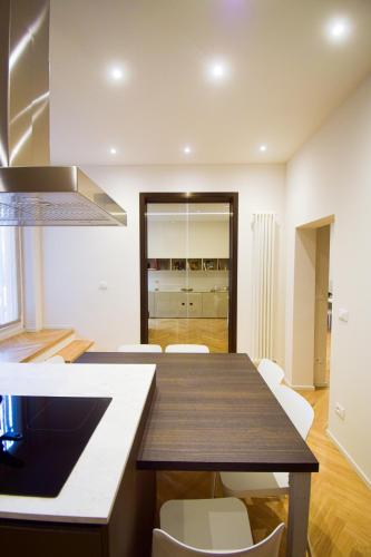 SiBilla Suite Apartment - via Piella 14, Bolonia (foto 8)