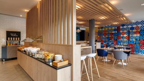 Holiday Inn Express Cologne Mülheim an IHG Hotel - image 8